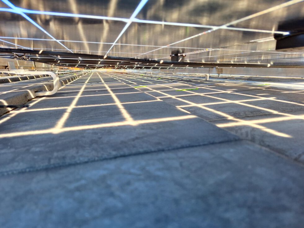 Solarmodule von unten