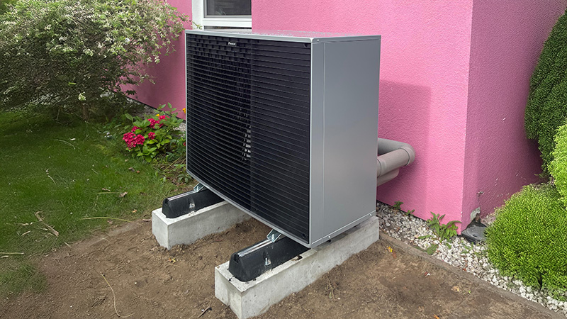 Wärmepumpe in Brieselang